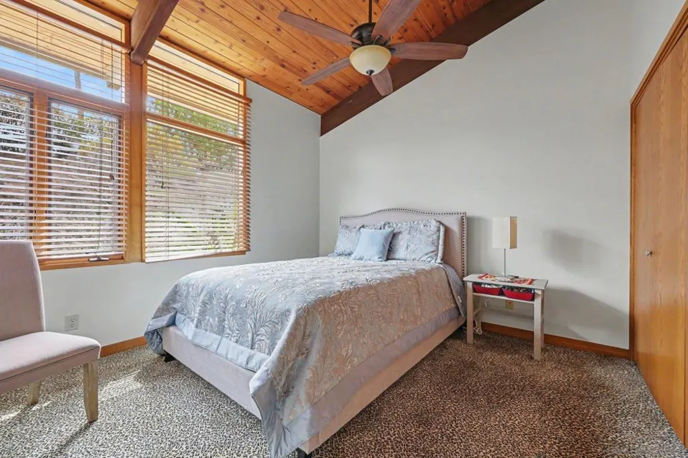 30218 Cool Valley Ln Valley Center, CA 92082