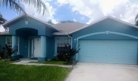 5303 NW NASSAU LANE