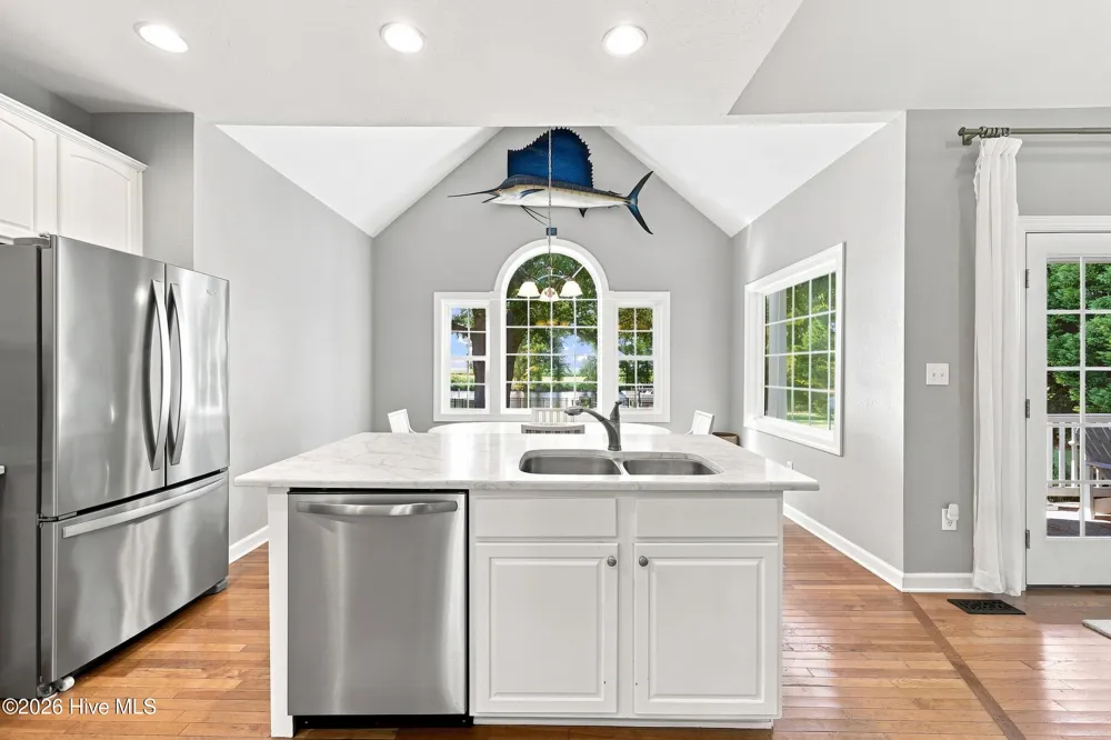 157 Pelican Pointe Drive Elizabeth City, NC 27909
