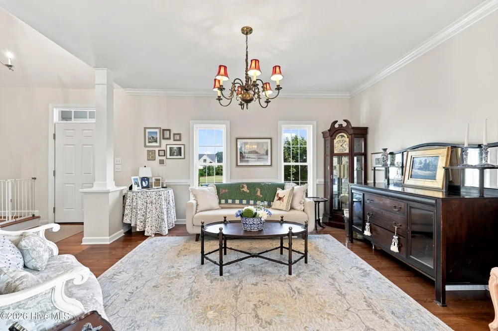 157 Pelican Pointe Drive Elizabeth City, NC 27909