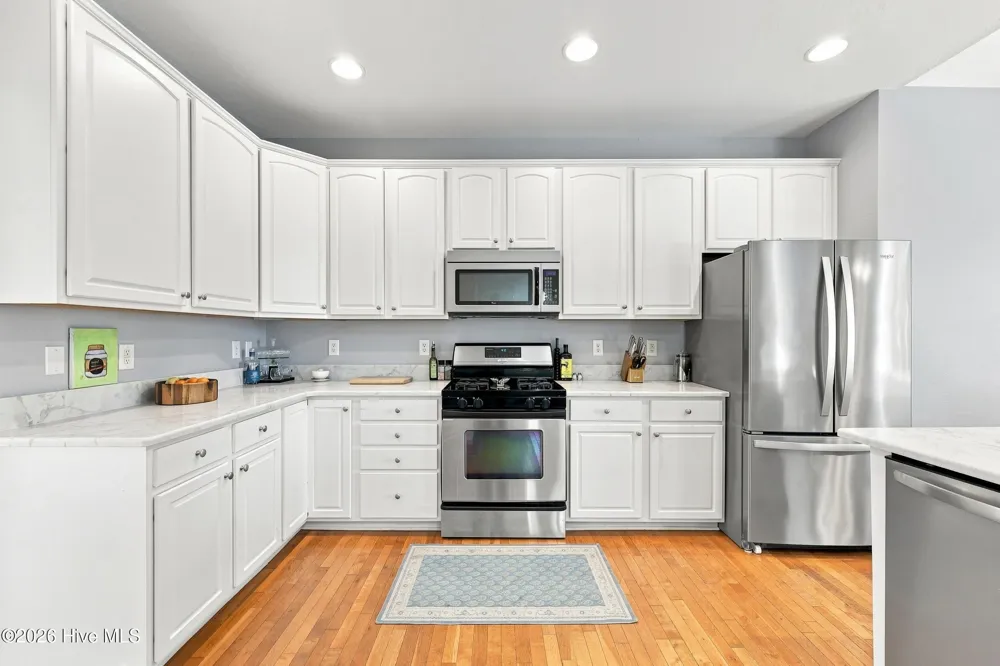 157 Pelican Pointe Drive Elizabeth City, NC 27909