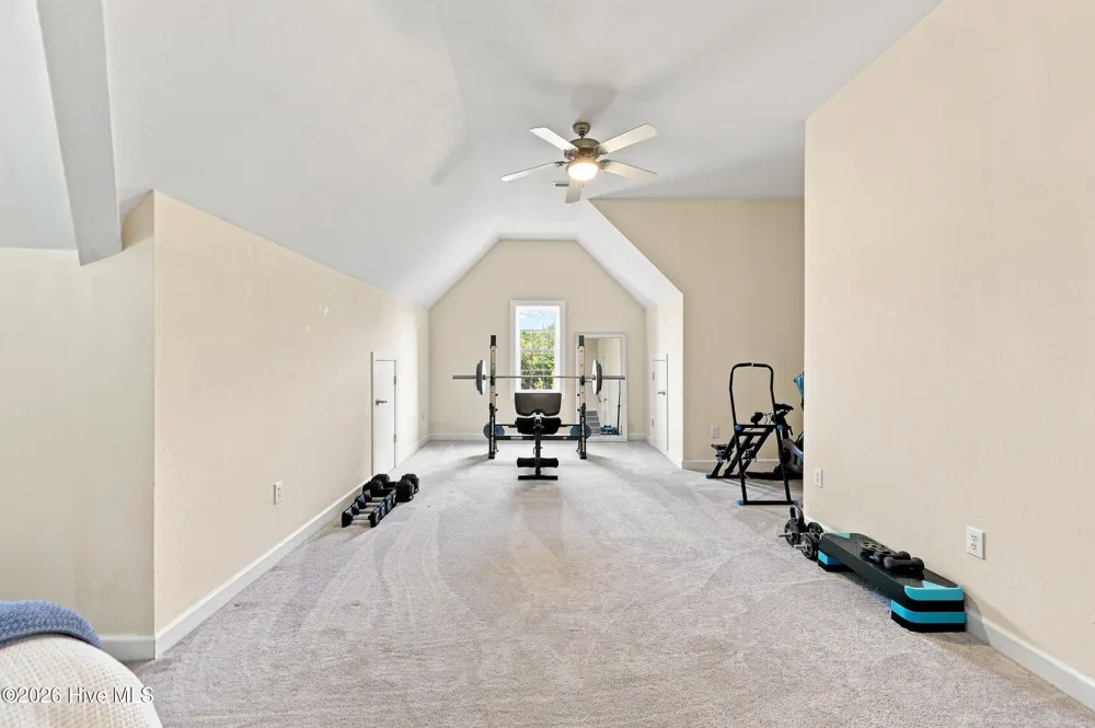 157 Pelican Pointe Drive Elizabeth City, NC 27909