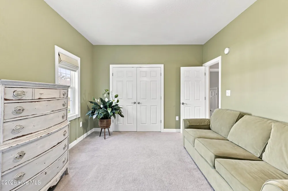 157 Pelican Pointe Drive Elizabeth City, NC 27909