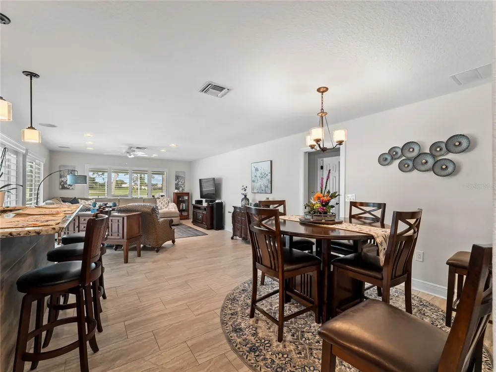 972 E GONDOLA DRIVE Venice, FL 34293