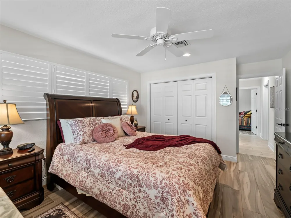 972 E GONDOLA DRIVE Venice, FL 34293