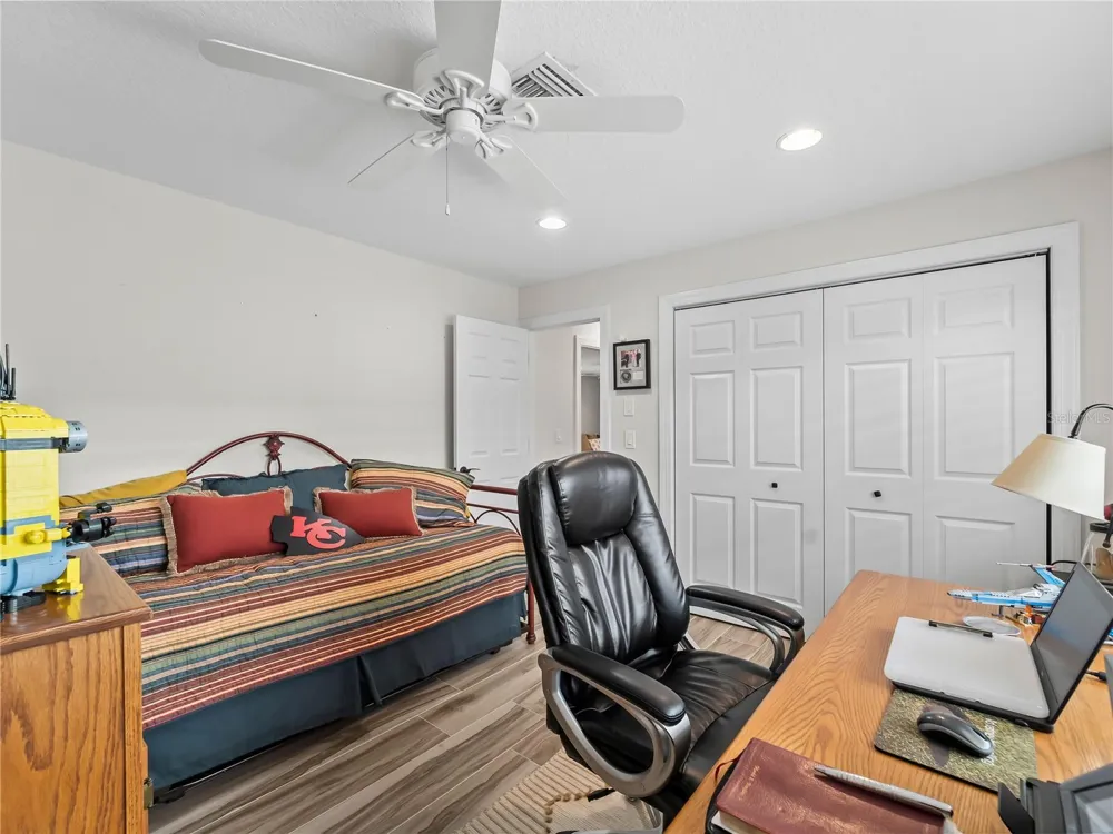 972 E GONDOLA DRIVE Venice, FL 34293