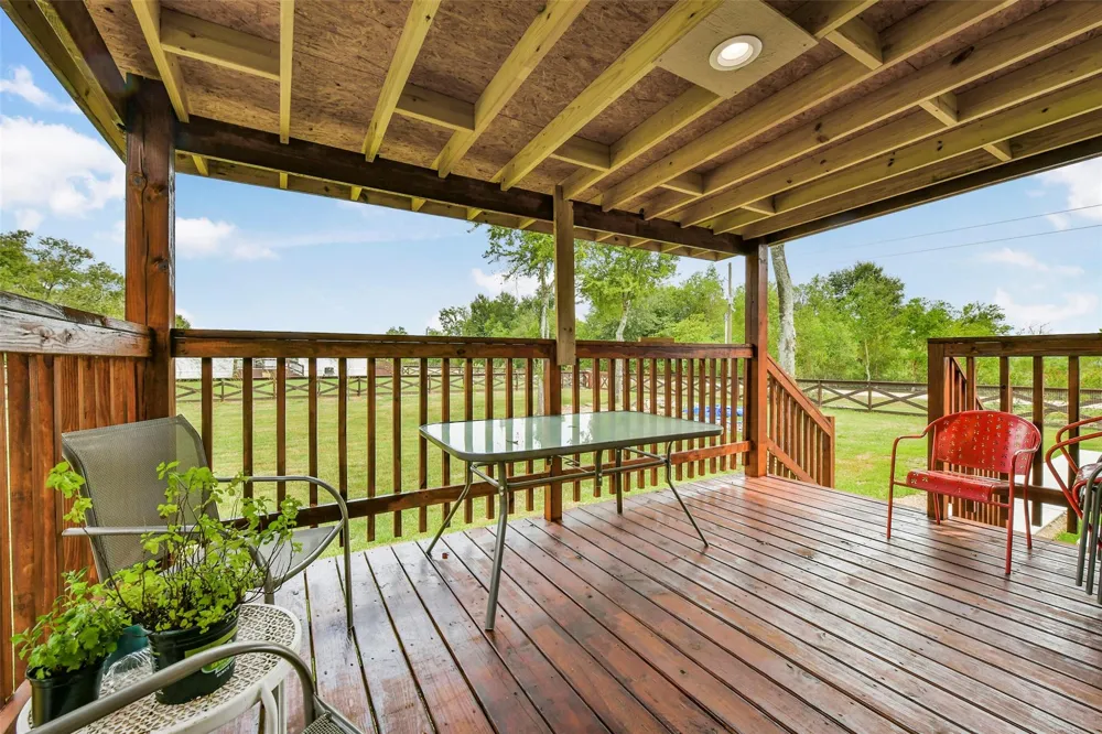 1566 Cr 610 #F Dayton, TX 77535