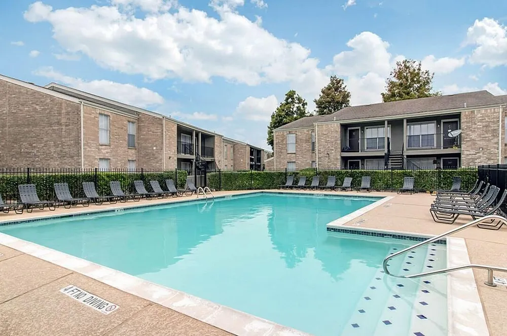 10700 Fuqua Street #0392 Houston, TX 77089
