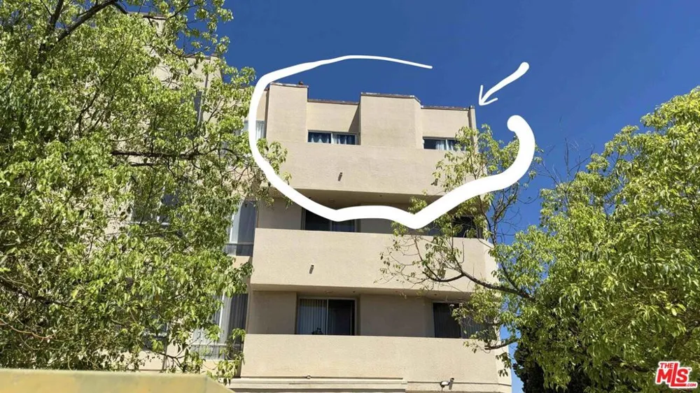 19350 Sherman Way #318 Los Angeles, CA 91335