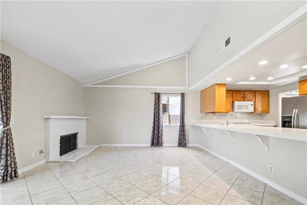 1860 Olivewood Street La Verne, CA 91750