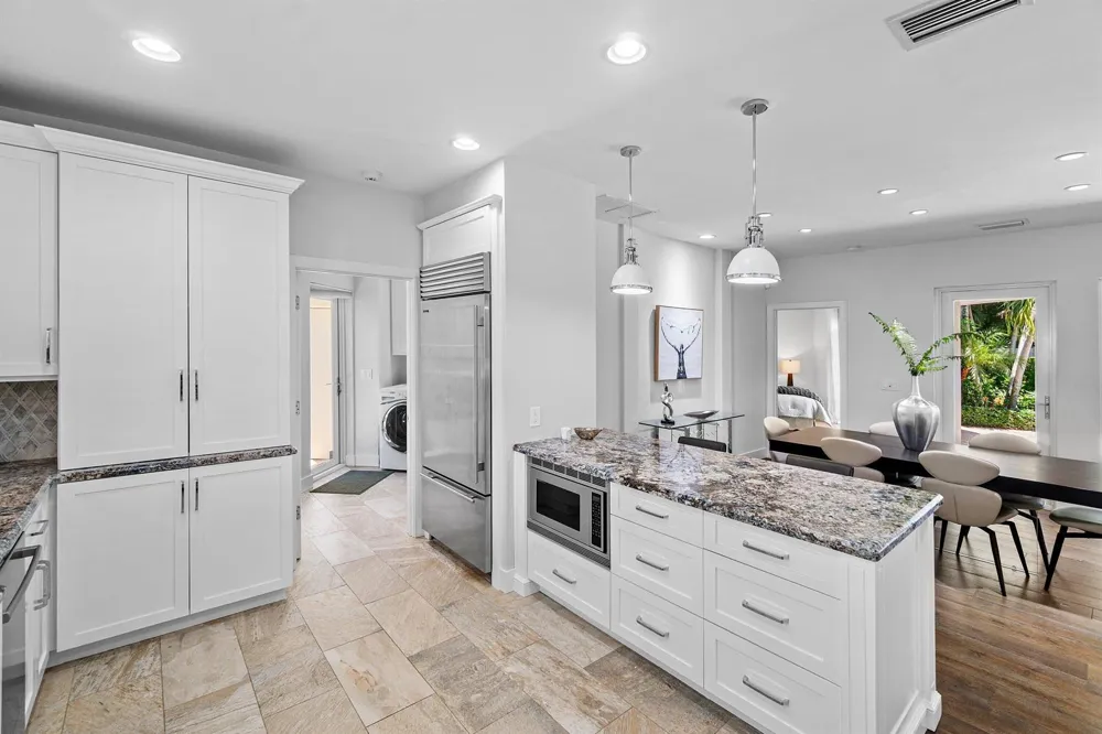 225 NW 11TH STREET Delray Beach, FL 33444