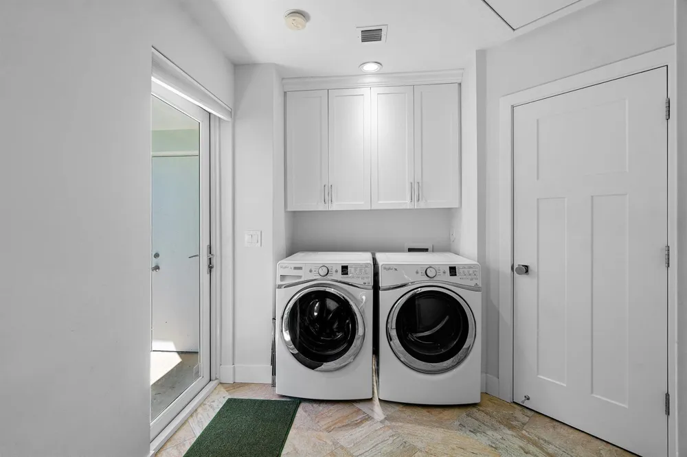 225 NW 11TH STREET Delray Beach, FL 33444