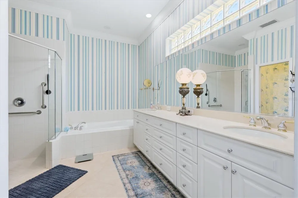 4132 BROOKPOINTE COURT Sarasota, FL 34238