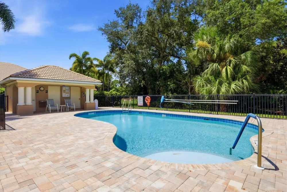 4132 BROOKPOINTE COURT Sarasota, FL 34238