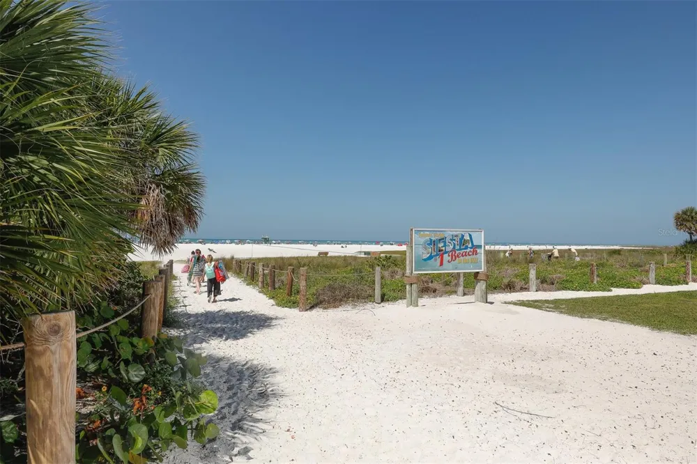 4132 BROOKPOINTE COURT Sarasota, FL 34238