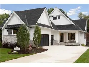 7091 Highland Court Eden Prairie, MN 55346