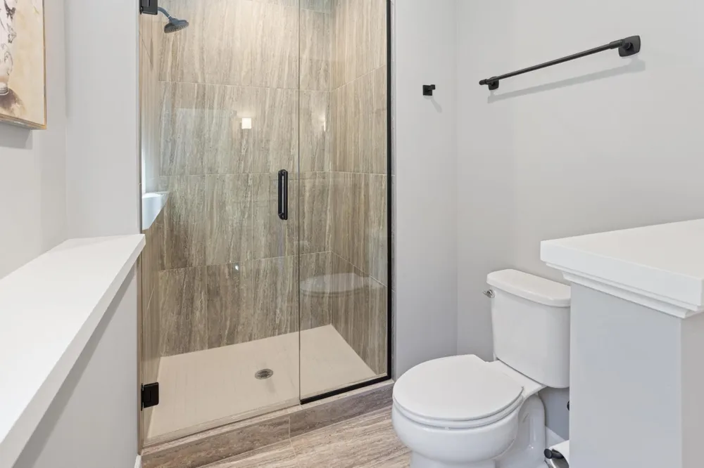 7091 Highland Court Eden Prairie, MN 55346