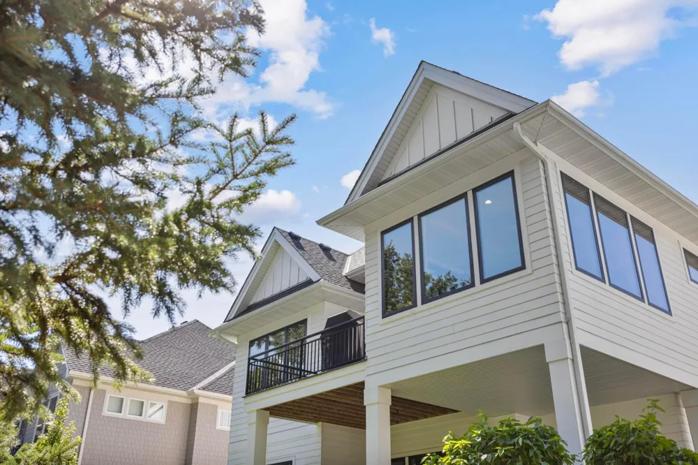 7091 Highland Court Eden Prairie, MN 55346