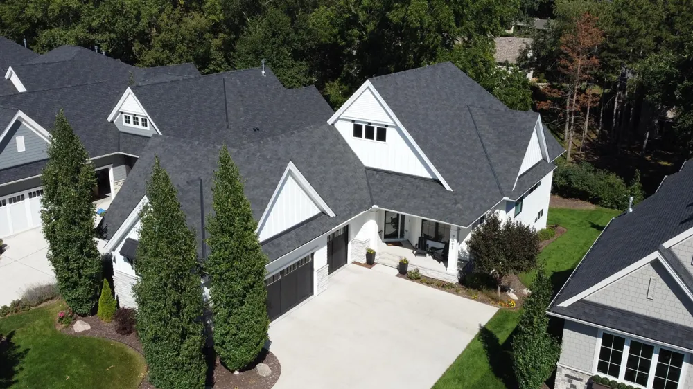 7091 Highland Court Eden Prairie, MN 55346