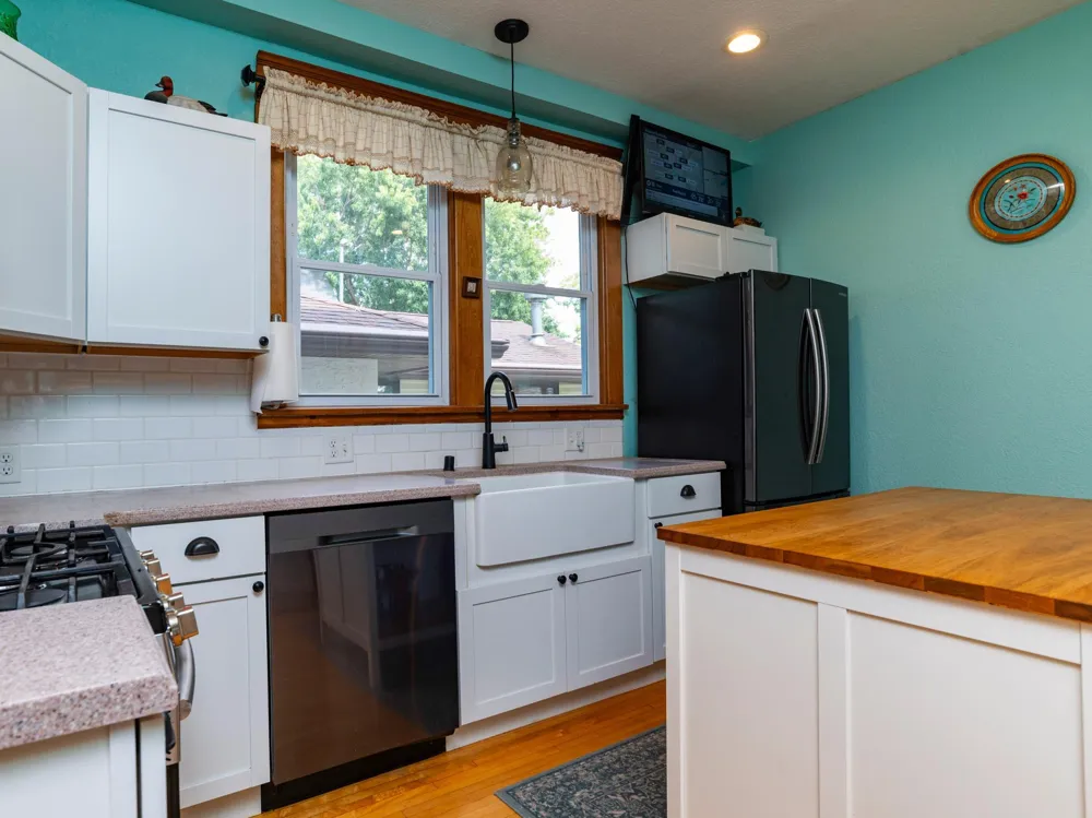 1226 Albemarle Street Saint Paul, MN 55117