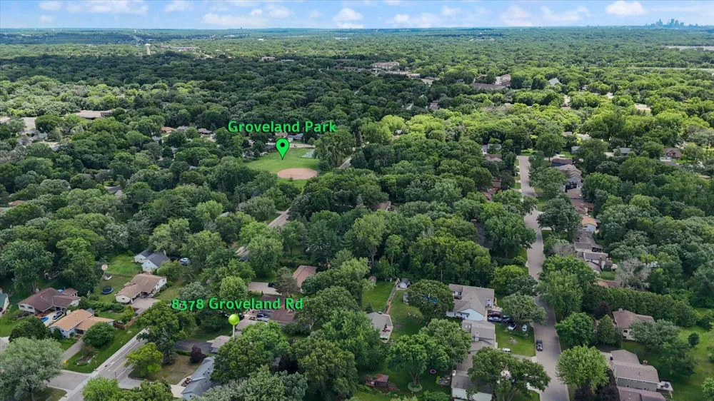 8378 Groveland Road Mounds View, MN 55112