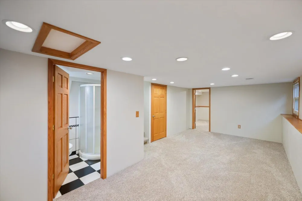 8378 Groveland Road Mounds View, MN 55112