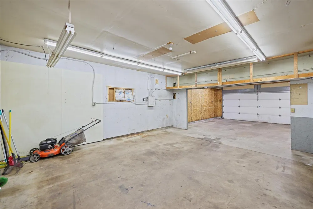 8378 Groveland Road Mounds View, MN 55112