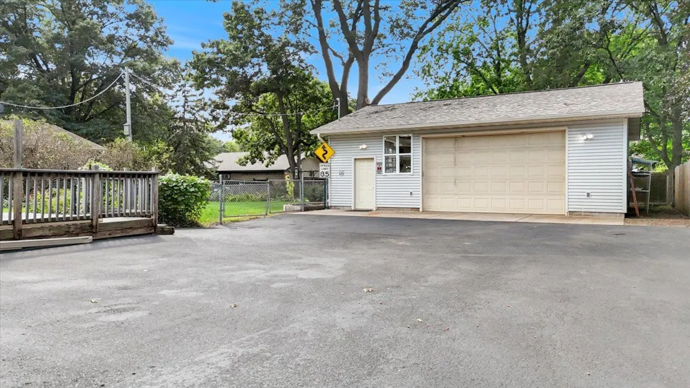 8378 Groveland Road Mounds View, MN 55112