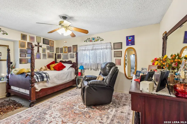 7346 Hidden Hls N San Antonio, TX 78244