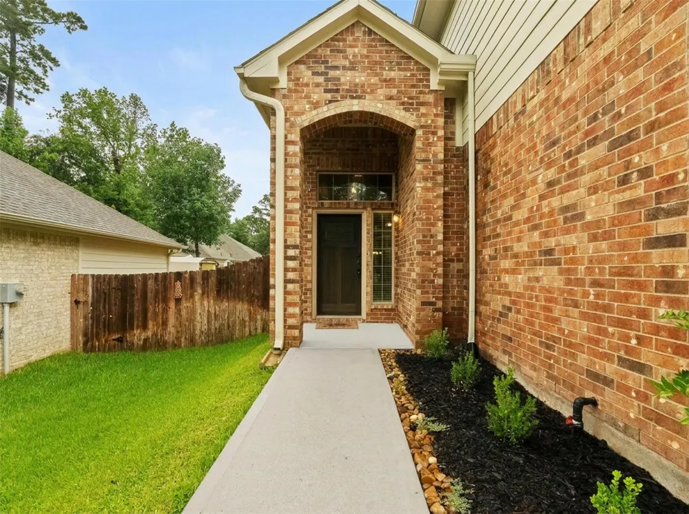13302 Boca Raton Circle Montgomery, TX 77356