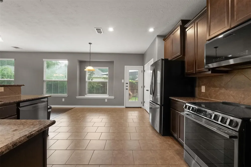 13302 Boca Raton Circle Montgomery, TX 77356