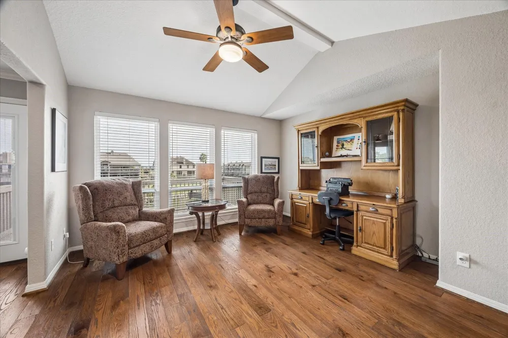 18305 Starboard Drive Houston, TX 77058