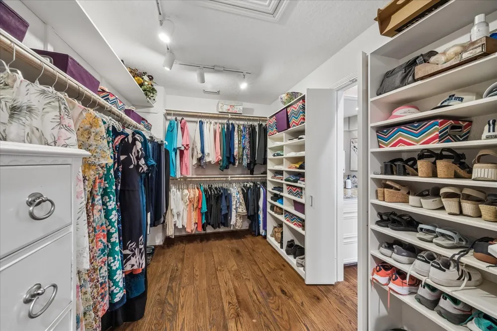 18305 Starboard Drive Houston, TX 77058