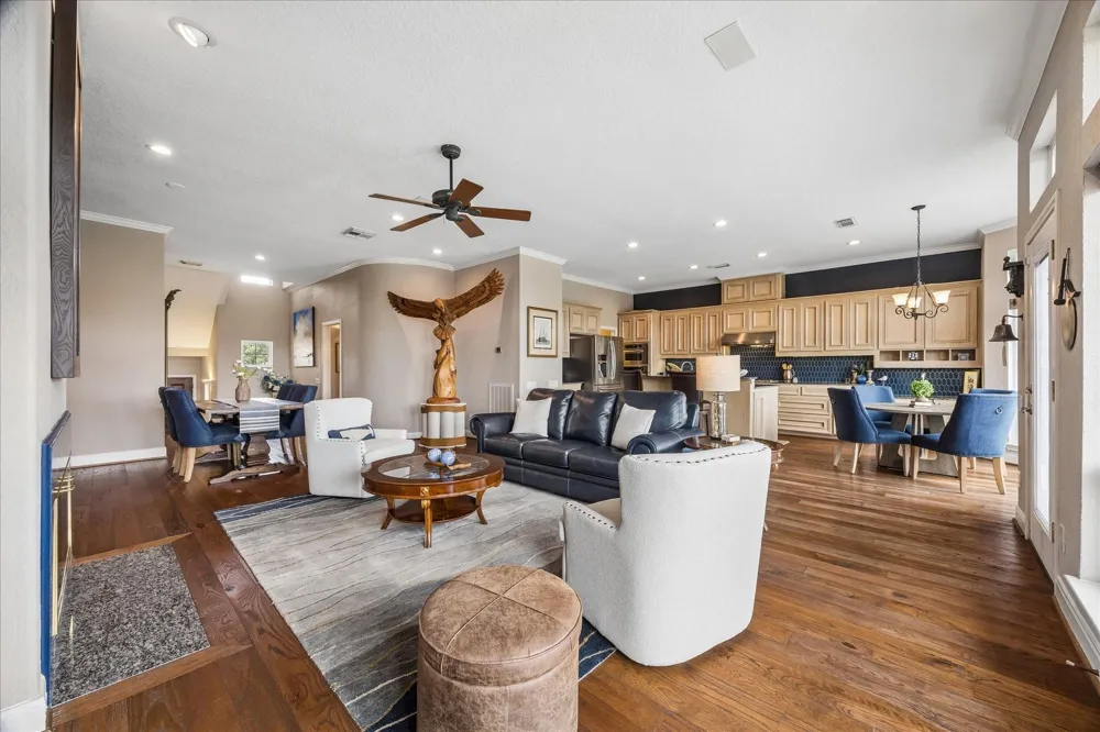 18305 Starboard Drive Houston, TX 77058