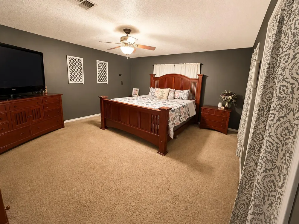 809 John Albert Dr East Bernard, TX 77435