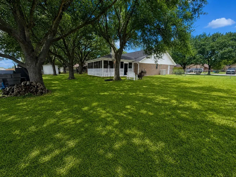 809 John Albert Dr East Bernard, TX 77435