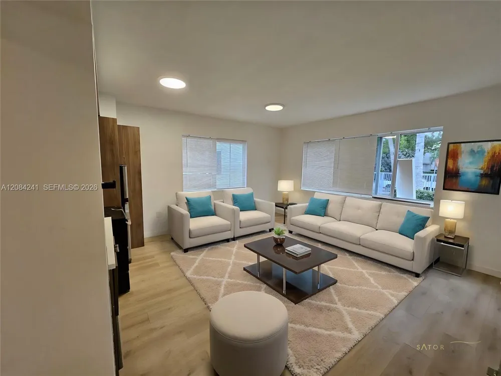 557 Michigan Ave #211 W/PARKING Miami Beach, FL 33139