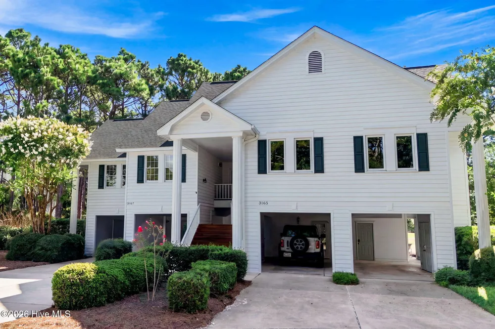 3167 Lakeside Commons Drive SE ## 1 Southport, NC 28461