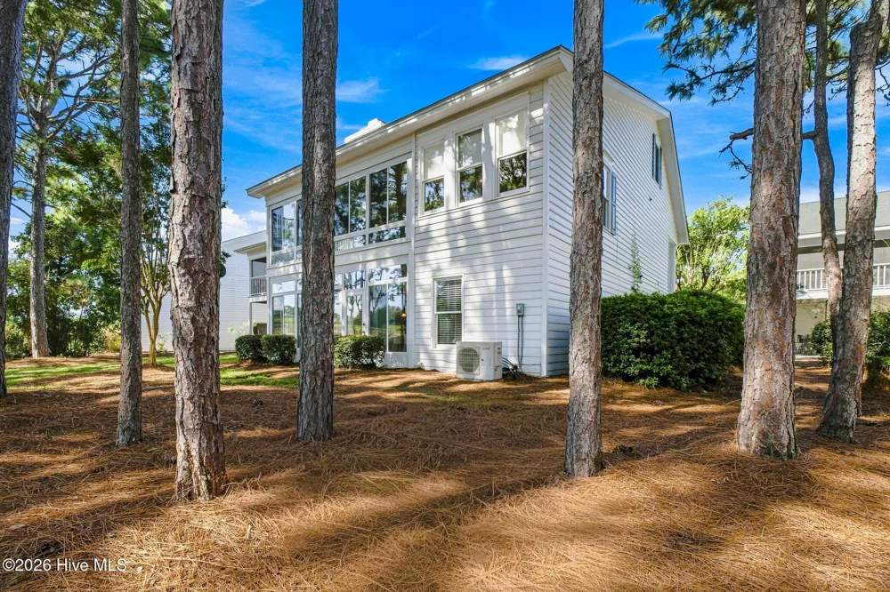3167 Lakeside Commons Drive SE ## 1 Southport, NC 28461