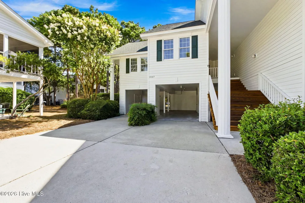 3167 Lakeside Commons Drive SE ## 1 Southport, NC 28461