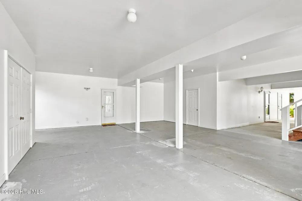 3167 Lakeside Commons Drive SE ## 1 Southport, NC 28461