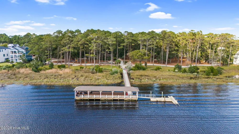 3167 Lakeside Commons Drive SE ## 1 Southport, NC 28461