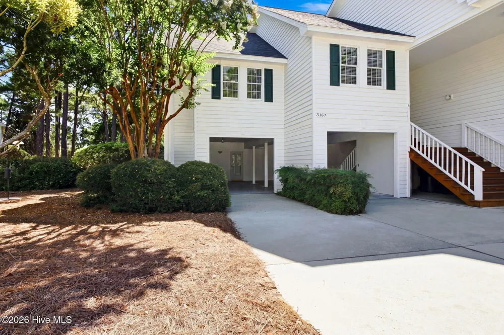 3167 Lakeside Commons Drive SE ## 1 Southport, NC 28461
