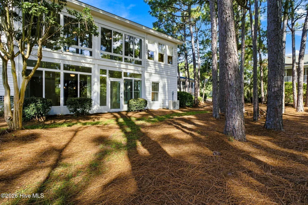 3167 Lakeside Commons Drive SE ## 1 Southport, NC 28461
