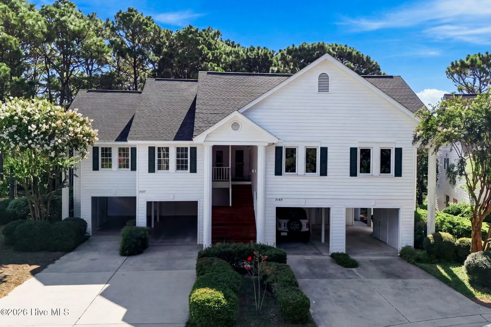 3167 Lakeside Commons Drive SE ## 1 Southport, NC 28461