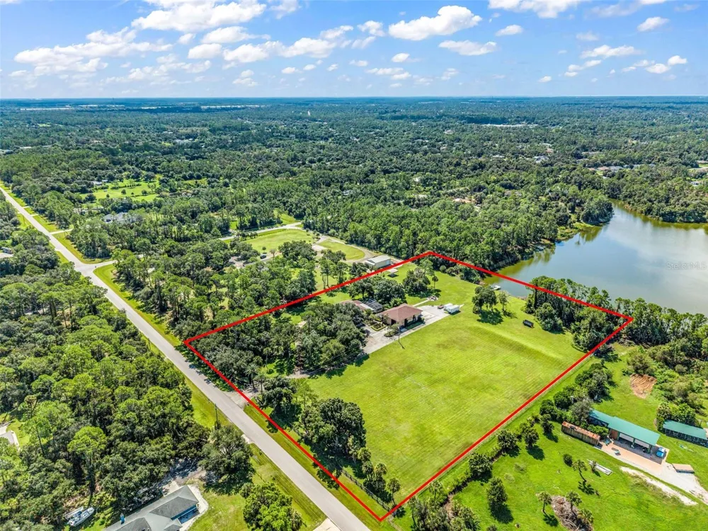 4225 ULMAN AVENUE North Port, FL 34286