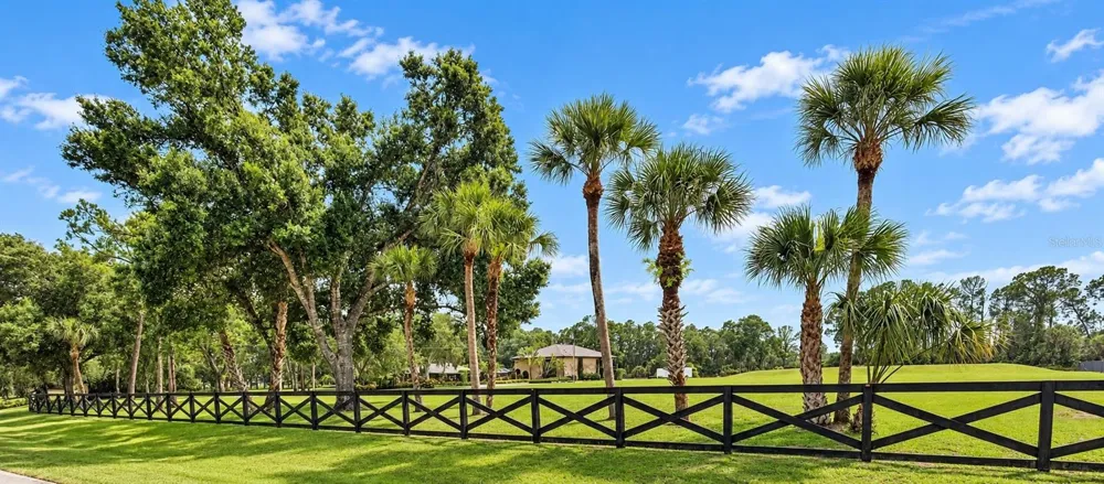 4225 ULMAN AVENUE North Port, FL 34286