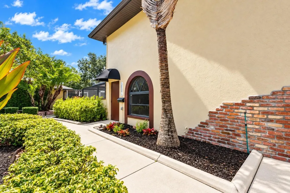4225 ULMAN AVENUE North Port, FL 34286