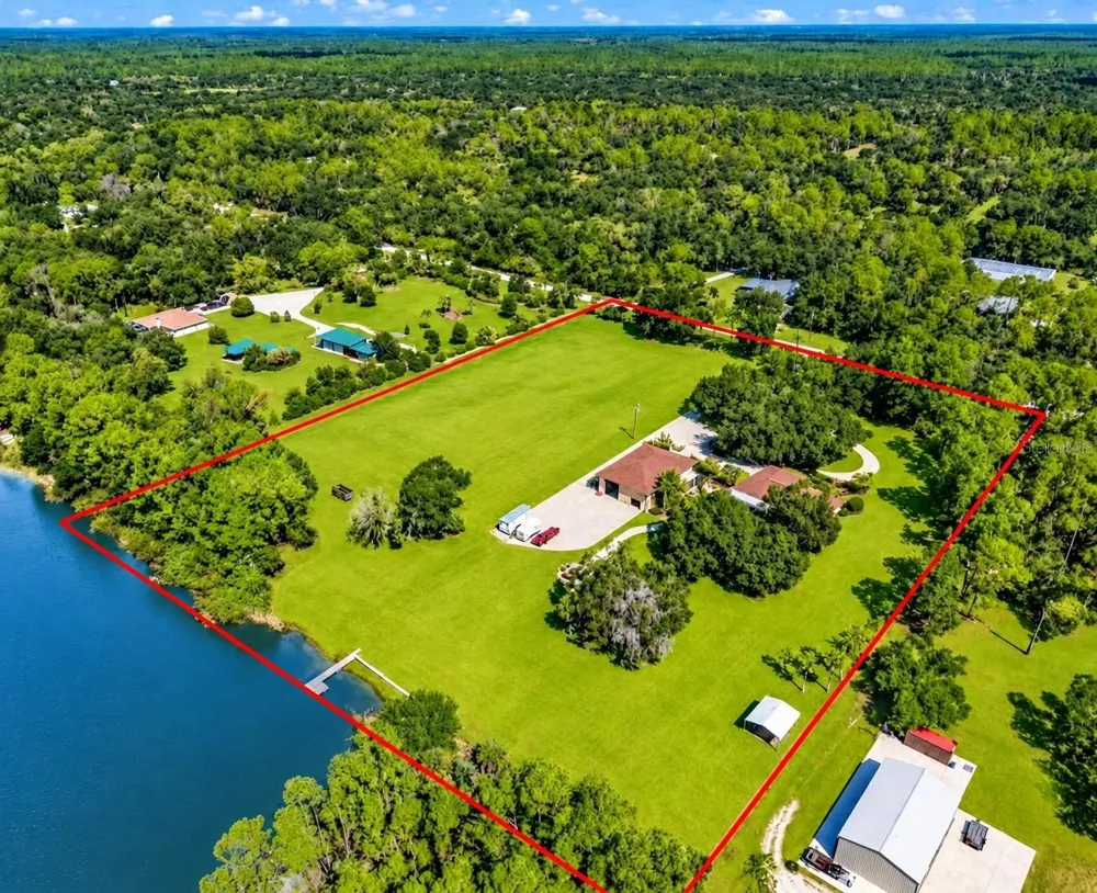 4225 ULMAN AVENUE North Port, FL 34286