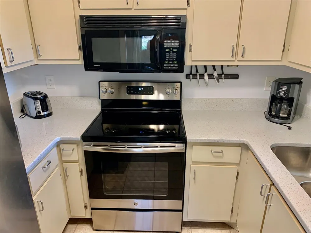 19505 QUESADA AVENUE #M203 Port Charlotte, FL 33948
